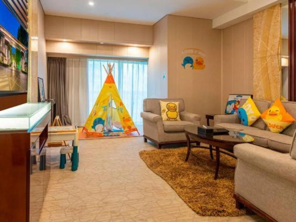 West International Trade Grand Hotel