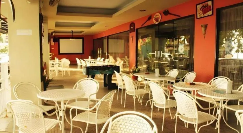 Losari Beach Hotel Makassar