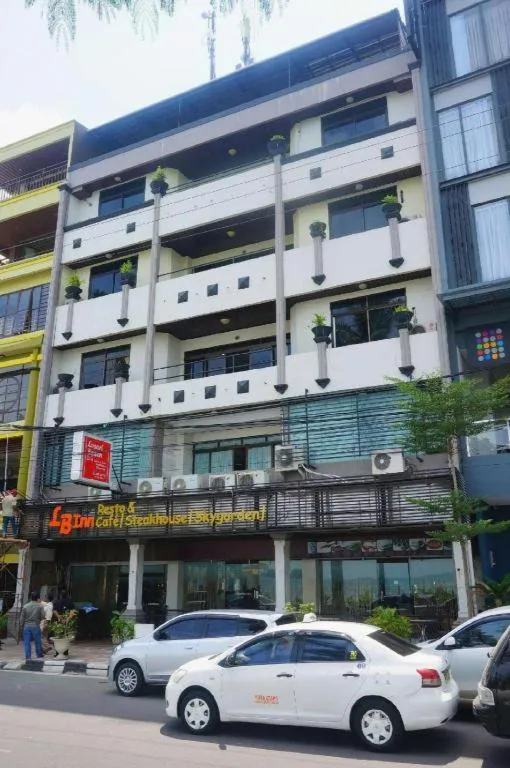 Losari Beach Hotel Makassar