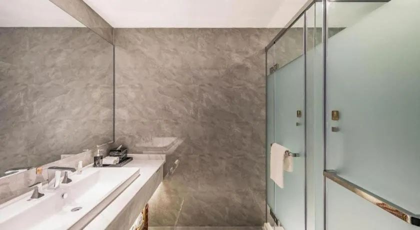 Beijing Ruyi Business Hotel