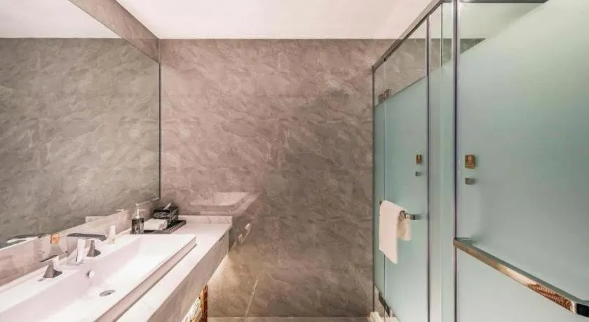 Beijing Ruyi Business Hotel