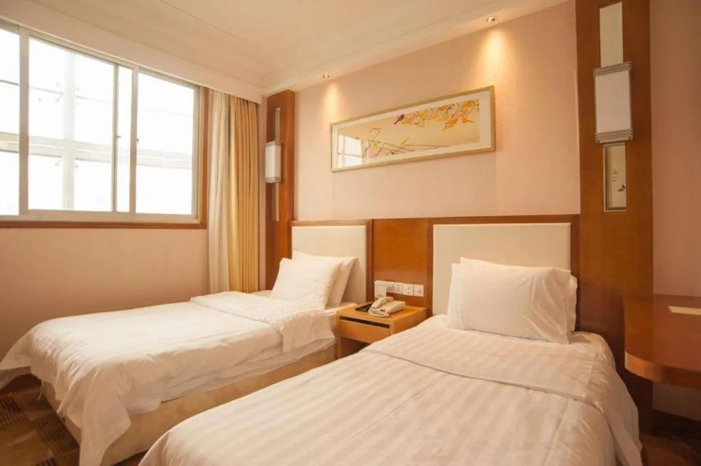 Bed in Qingdao Blue Horizon Hotel Huangdao