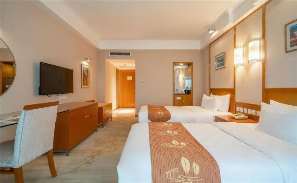 Bed in Qingdao Blue Horizon Hotel Huangdao