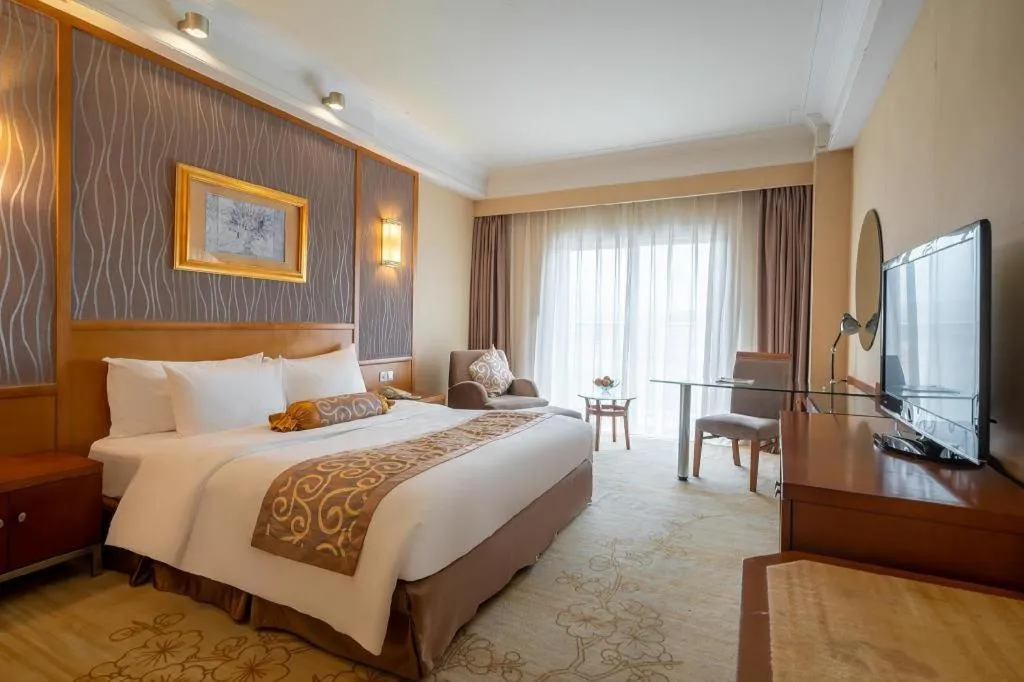 Bed in Qingdao Blue Horizon Hotel Huangdao