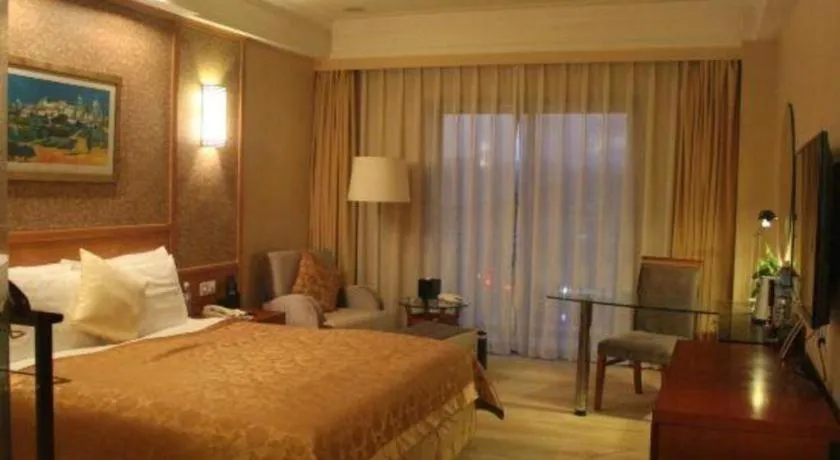 Bed in Qingdao Blue Horizon Hotel Huangdao