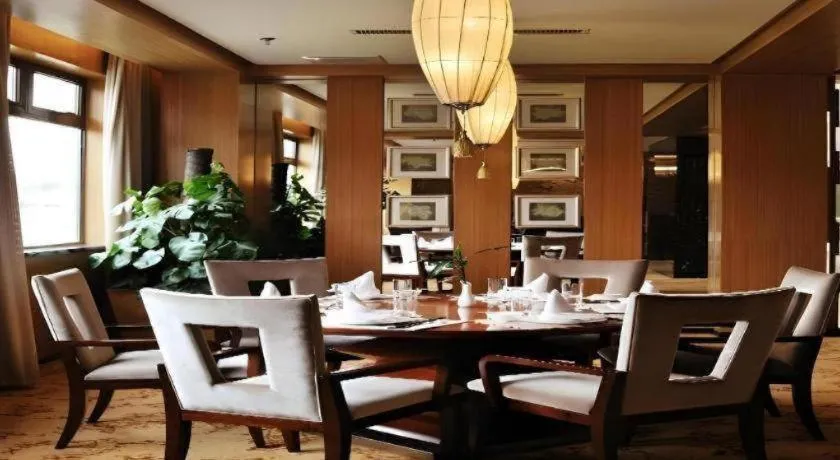 Yangzhou Hentique Huijin Resort Hotel