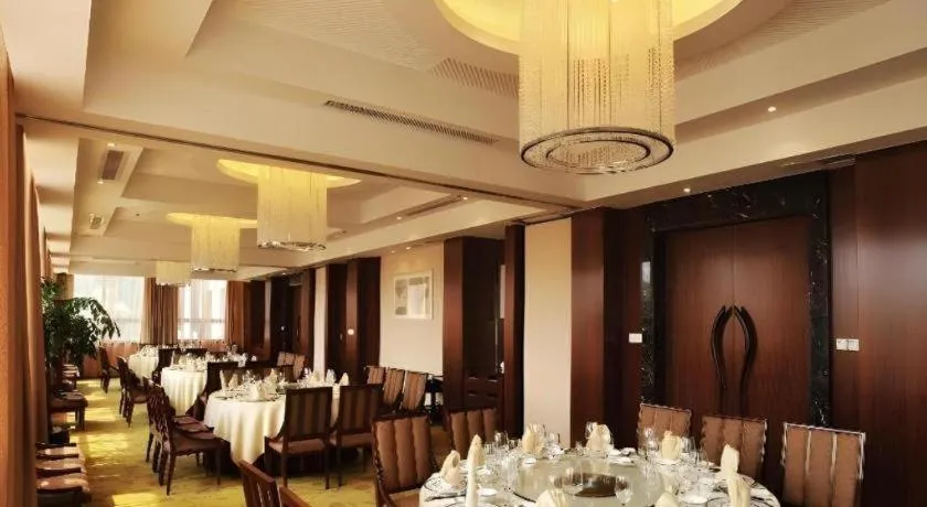 Yangzhou Hentique Huijin Resort Hotel