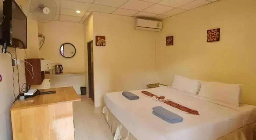Bed in Phangan Cabana Resort Bed in Phangan Cabana Resort