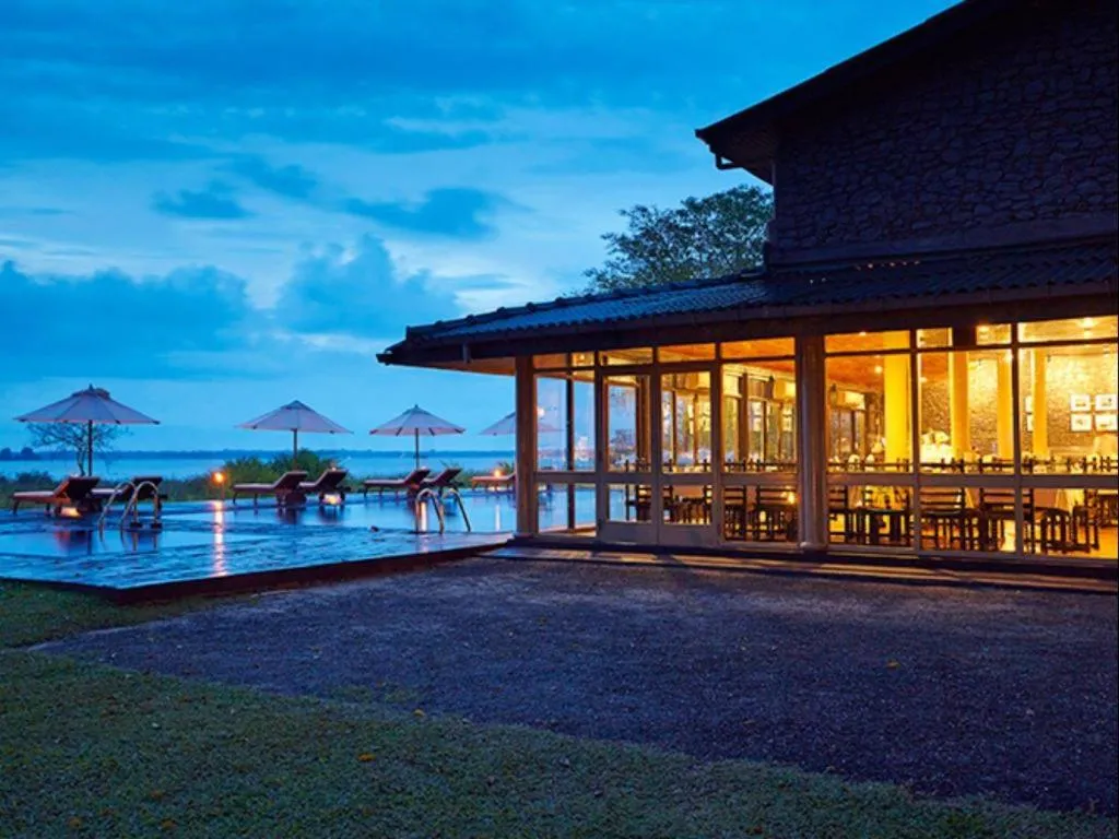 The Lake Hotel