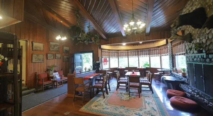 Mountain Lodge Hotel and Restaurant Mountain Lodge Hotel and Restaurant