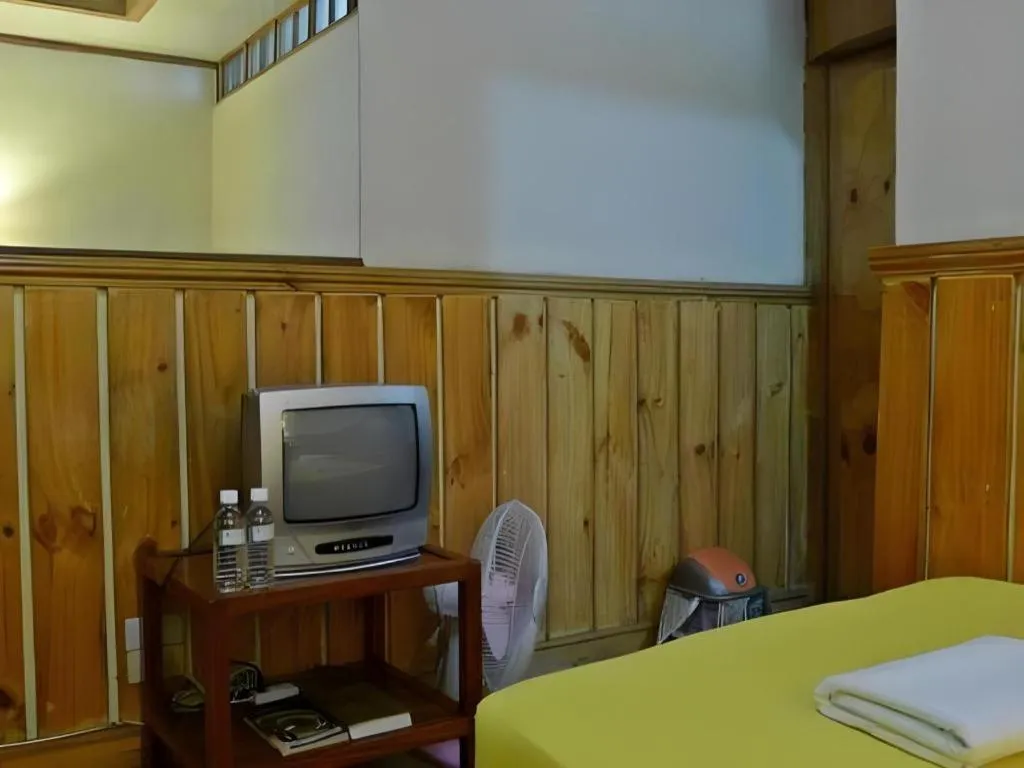 Bed in Mountain Lodge Hotel and Restaurant