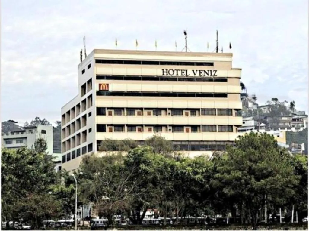 Hotel Veniz