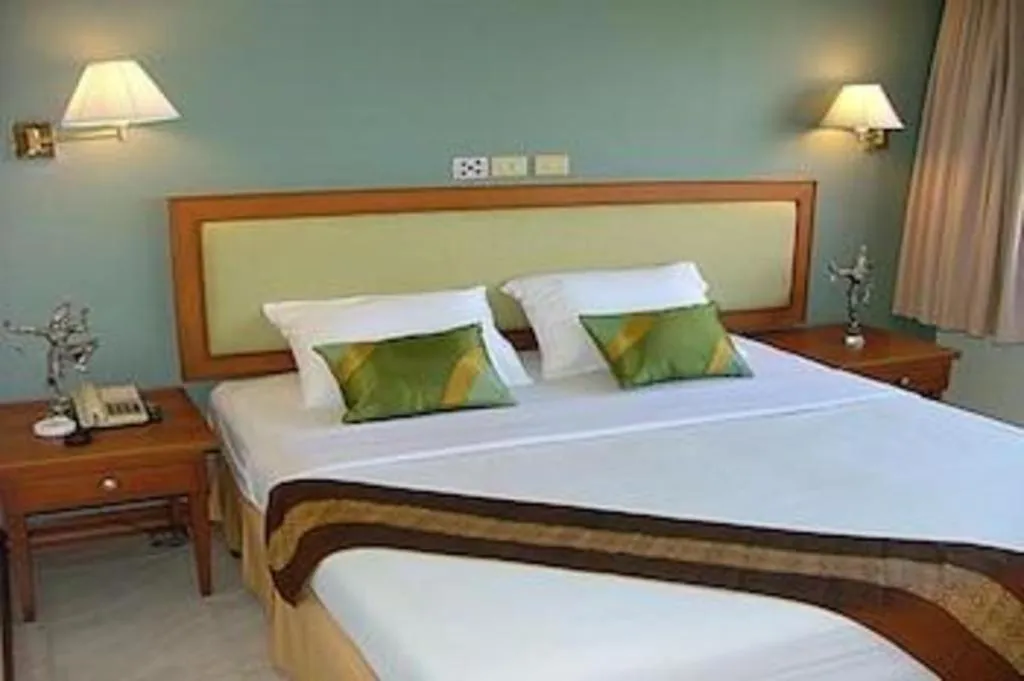 Bed in The Park Hotel Pattaya