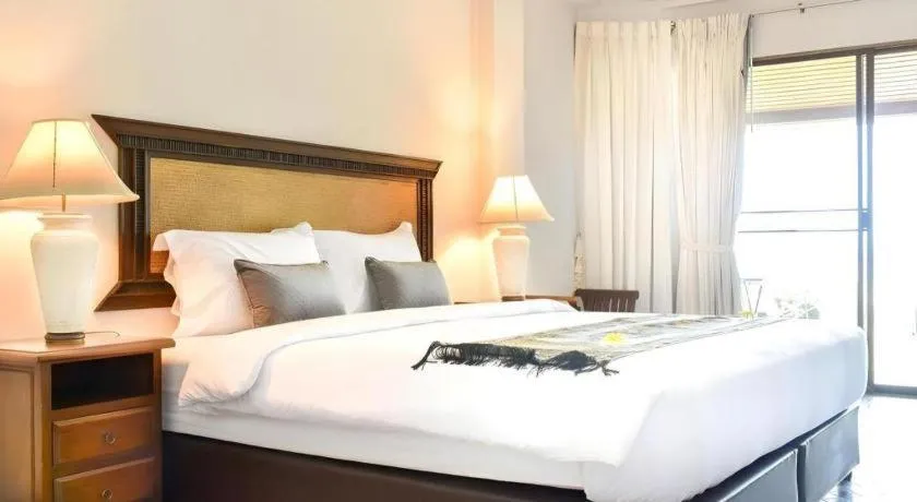 Bed in Sea Memories White Sand Beach Hotel