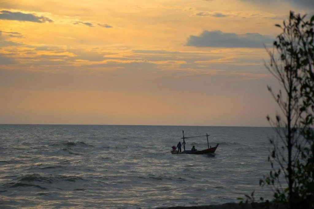 Sea Memories White Sand Beach Hotel