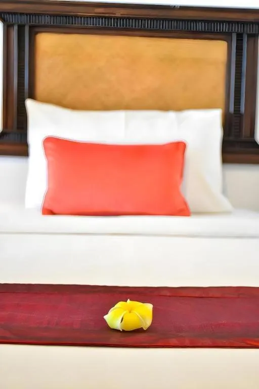 Bed in Sea Memories White Sand Beach Hotel