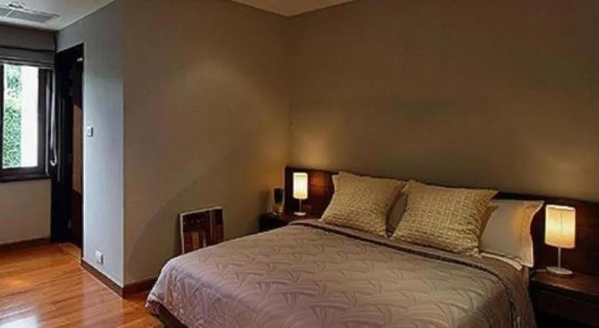 Bed in Azaya Villas Resort