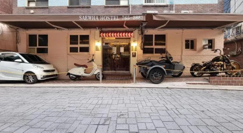 Goodstay Saewha Hostel