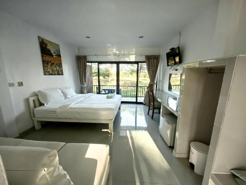 Bed in De Bua Valley