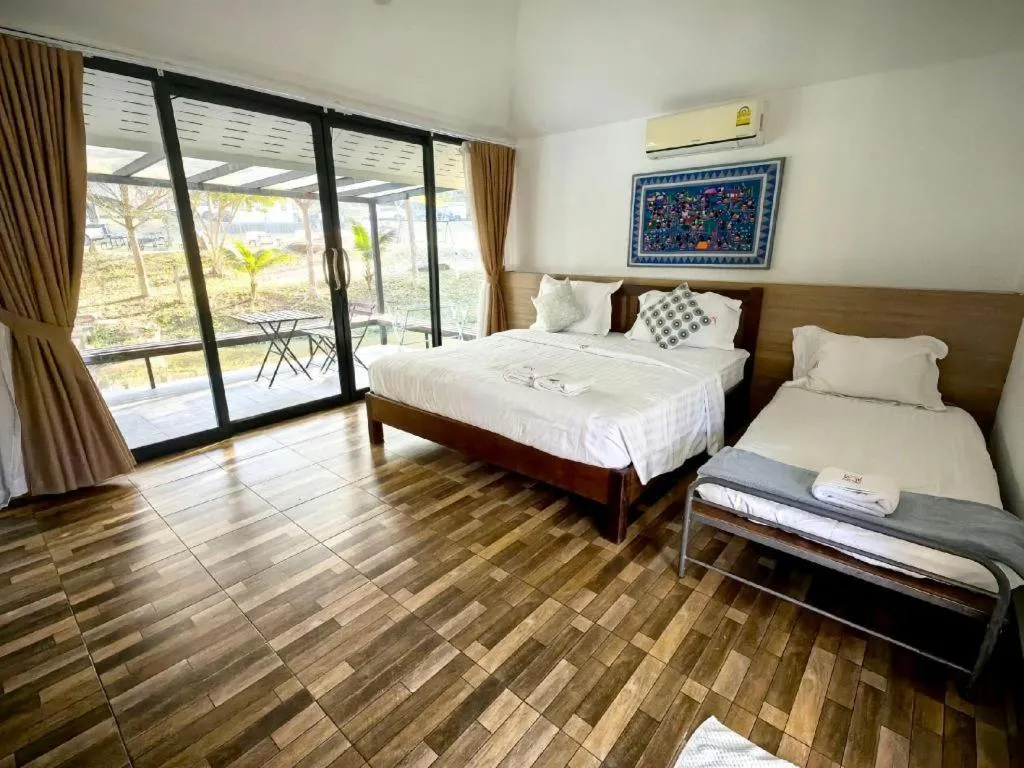 Bed in De Bua Valley