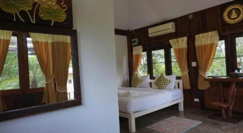 Bed in De Bua Valley