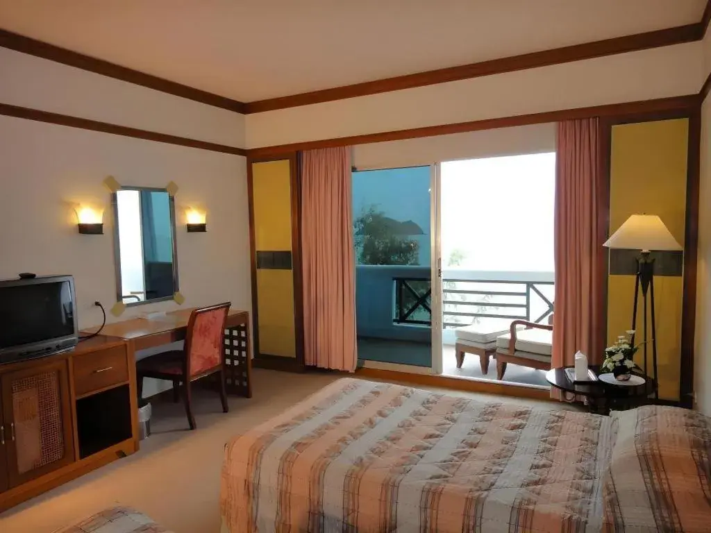 Bed in BP Samila Beach Hotel & Resort Bed in BP Samila Beach Hotel & Resort