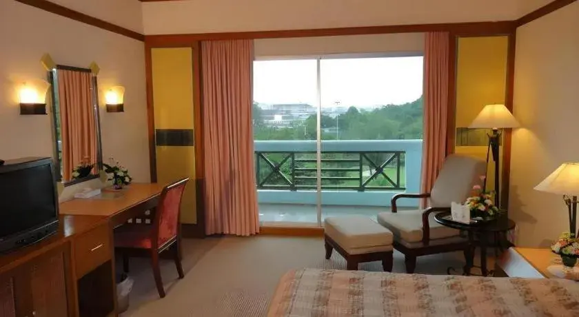 Bed in BP Samila Beach Hotel & Resort Bed in BP Samila Beach Hotel & Resort