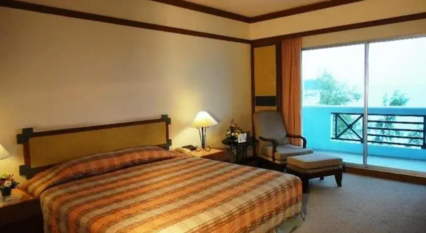 Bed in BP Samila Beach Hotel & Resort Bed in BP Samila Beach Hotel & Resort