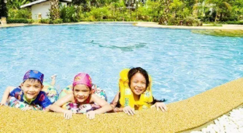 Nattha Waree Hot Spring Resort and Spa