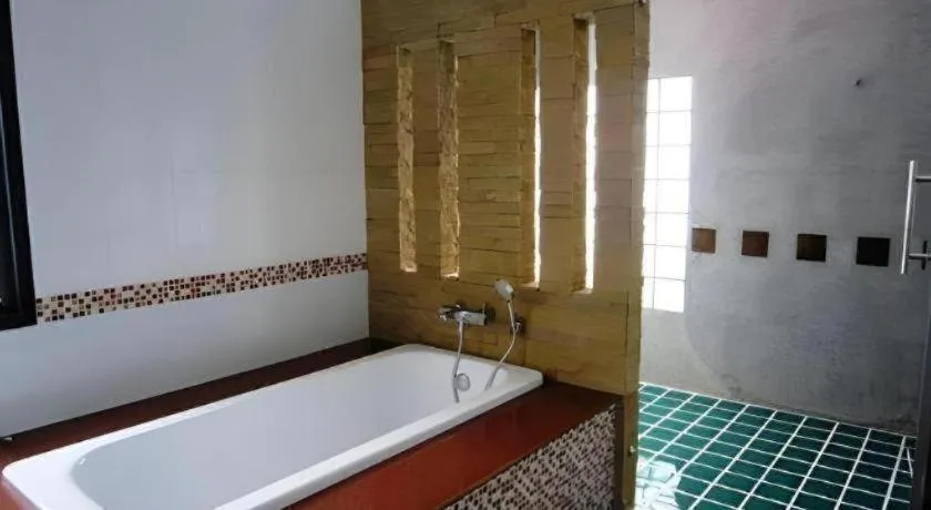 Nattha Waree Hot Spring Resort and Spa