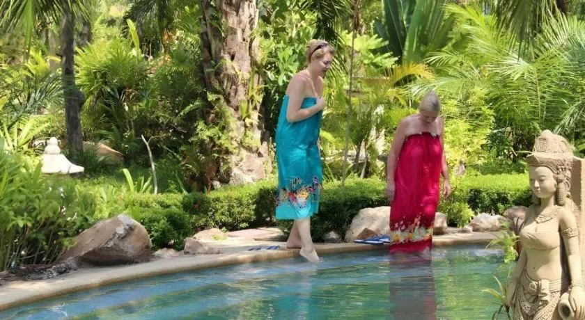 Nattha Waree Hot Spring Resort and Spa