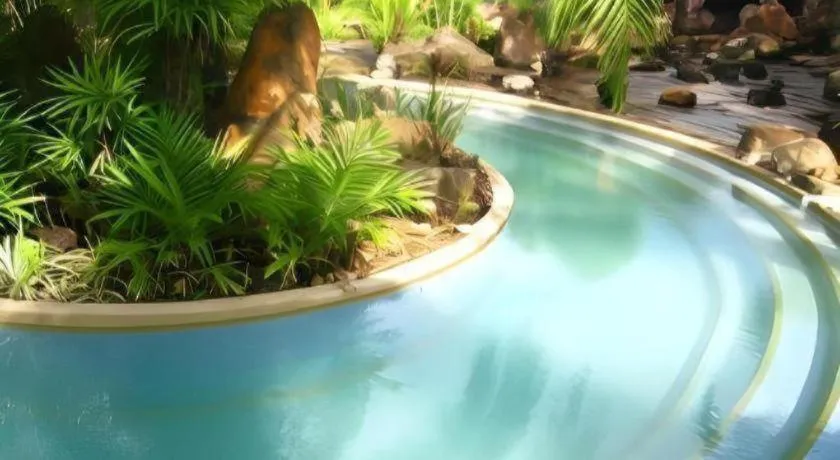 Nattha Waree Hot Spring Resort and Spa