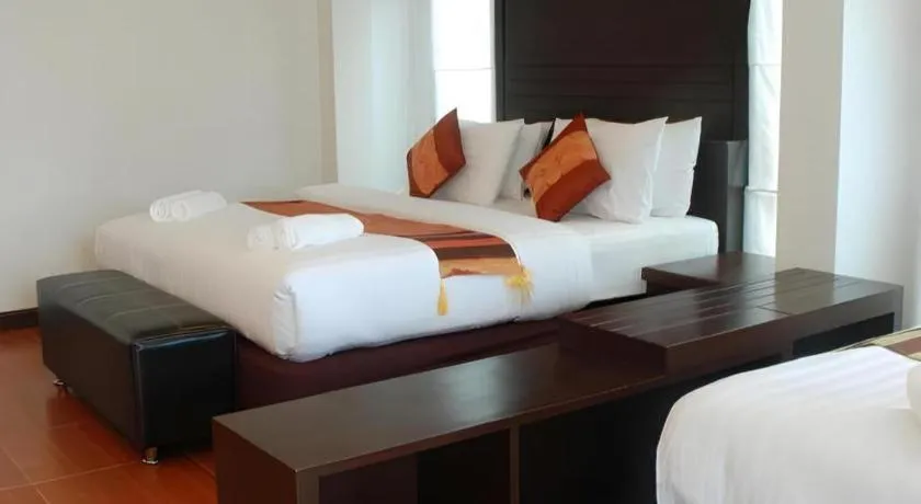 Bed in Nattha Waree Hot Spring Resort and Spa