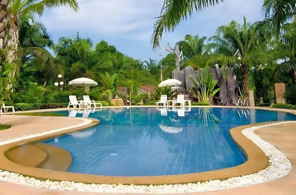 Nattha Waree Hot Spring Resort and Spa