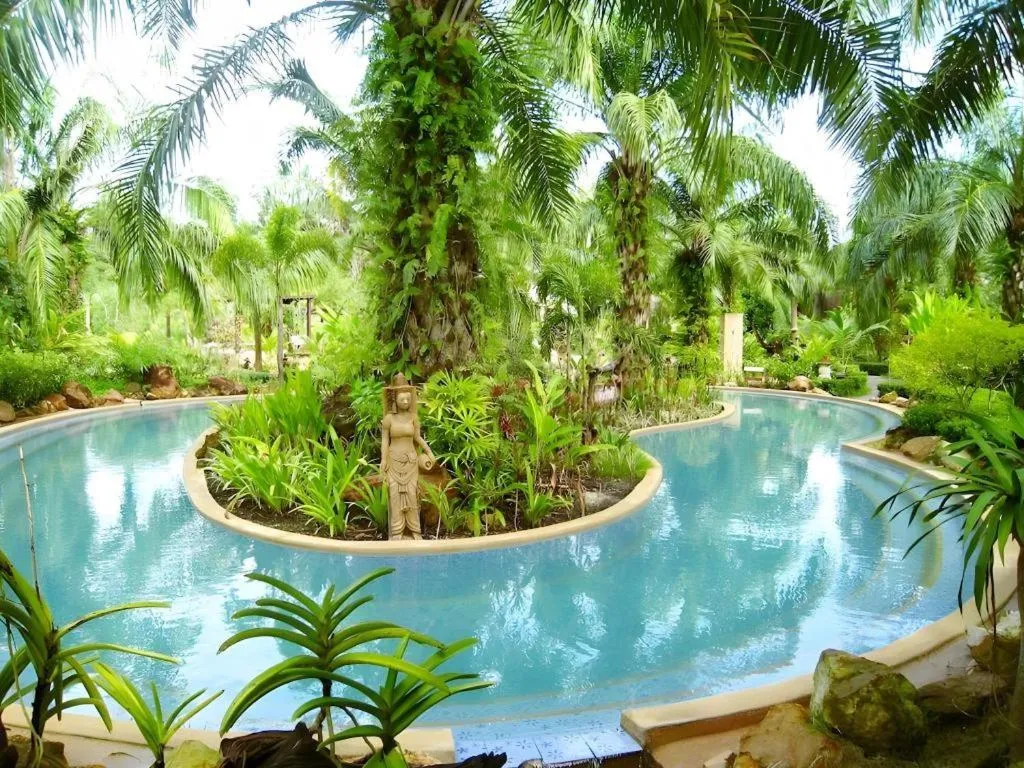 Nattha Waree Hot Spring Resort and Spa