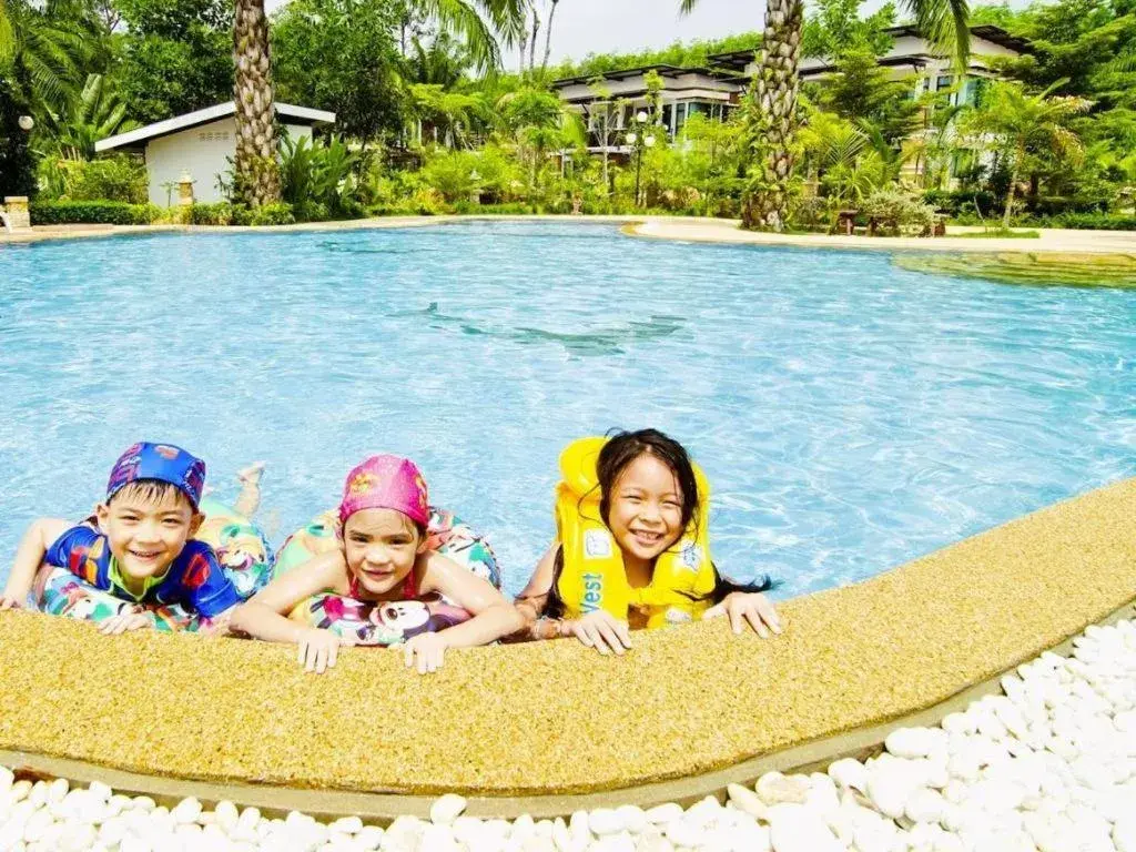 Nattha Waree Hot Spring Resort and Spa Nattha Waree Hot Spring Resort and Spa