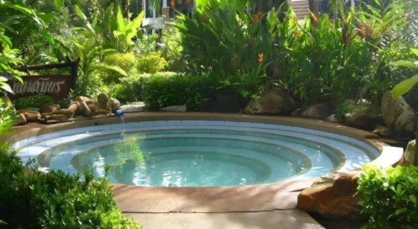Nattha Waree Hot Spring Resort and Spa