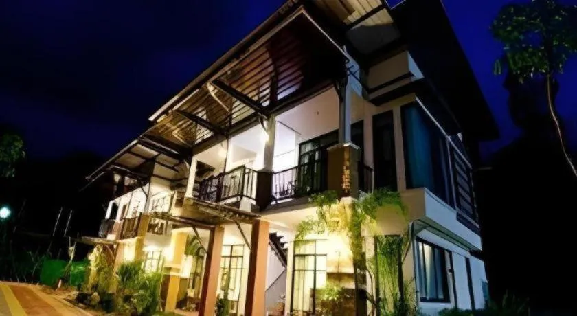 Nattha Waree Hot Spring Resort and Spa