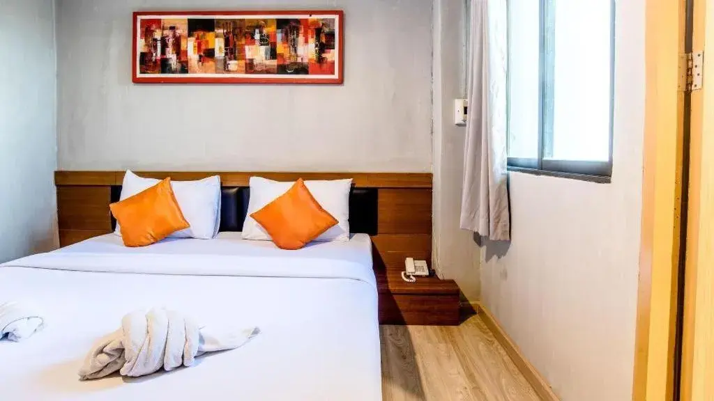 Bed in B2 Chiang Rai Night Bazaar Boutique & Budget Hotel Bed in B2 Chiang Rai Night Bazaar Boutique & Budget Hotel