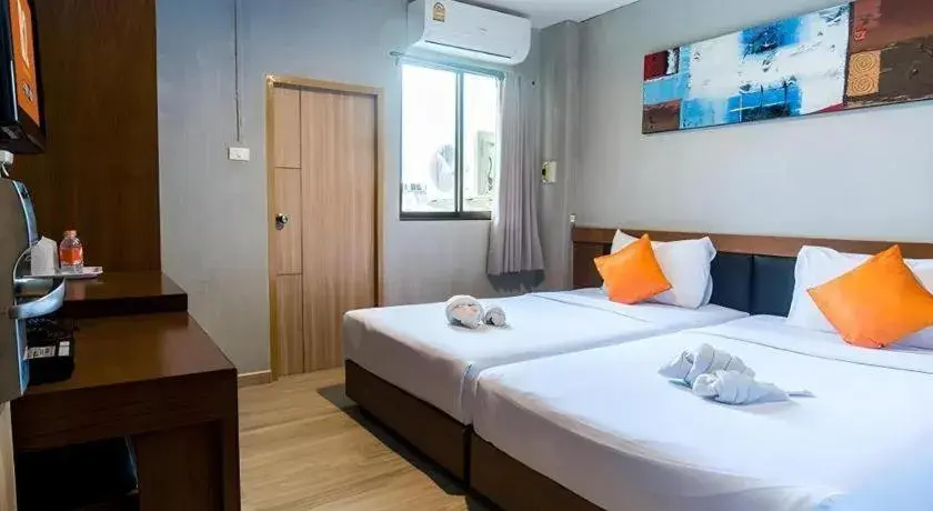 Bed in B2 Chiang Rai Night Bazaar Boutique & Budget Hotel Bed in B2 Chiang Rai Night Bazaar Boutique & Budget Hotel
