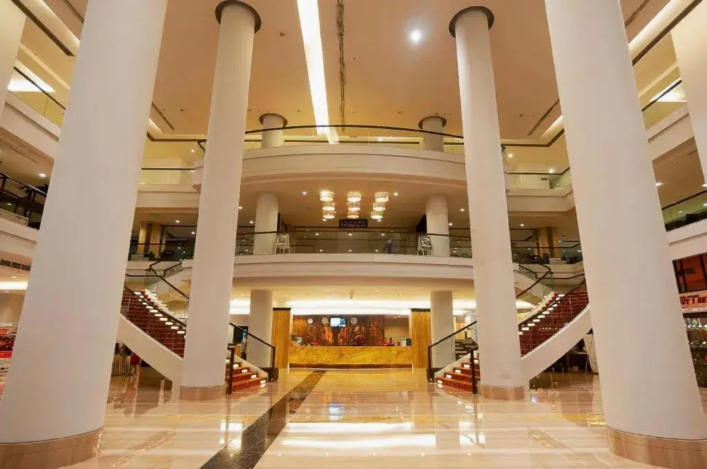 CLARO Makassar Hotel & Convention CLARO Makassar Hotel & Convention