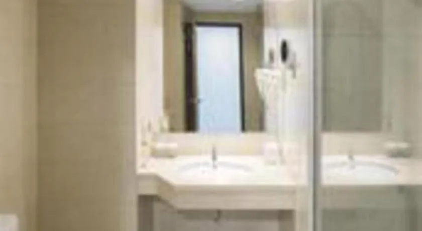 CLARO Makassar Hotel & Convention