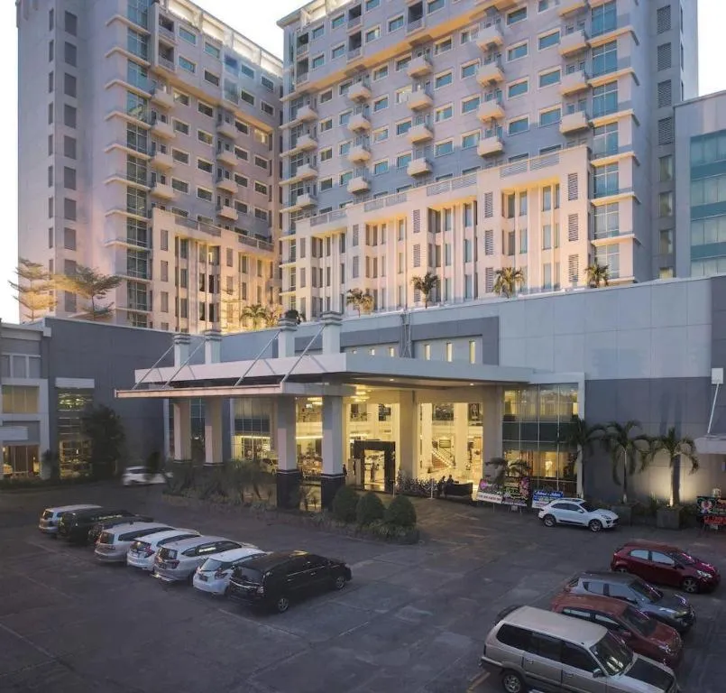 CLARO Makassar Hotel & Convention