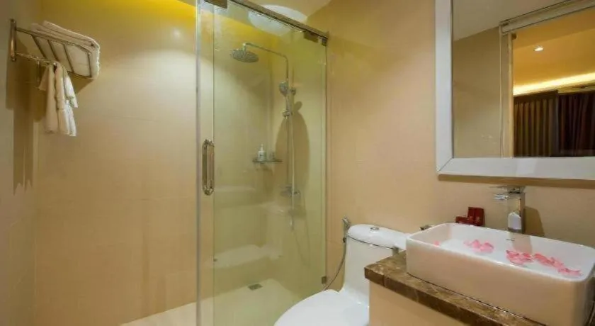 Vinh Hung 2 City Hotel