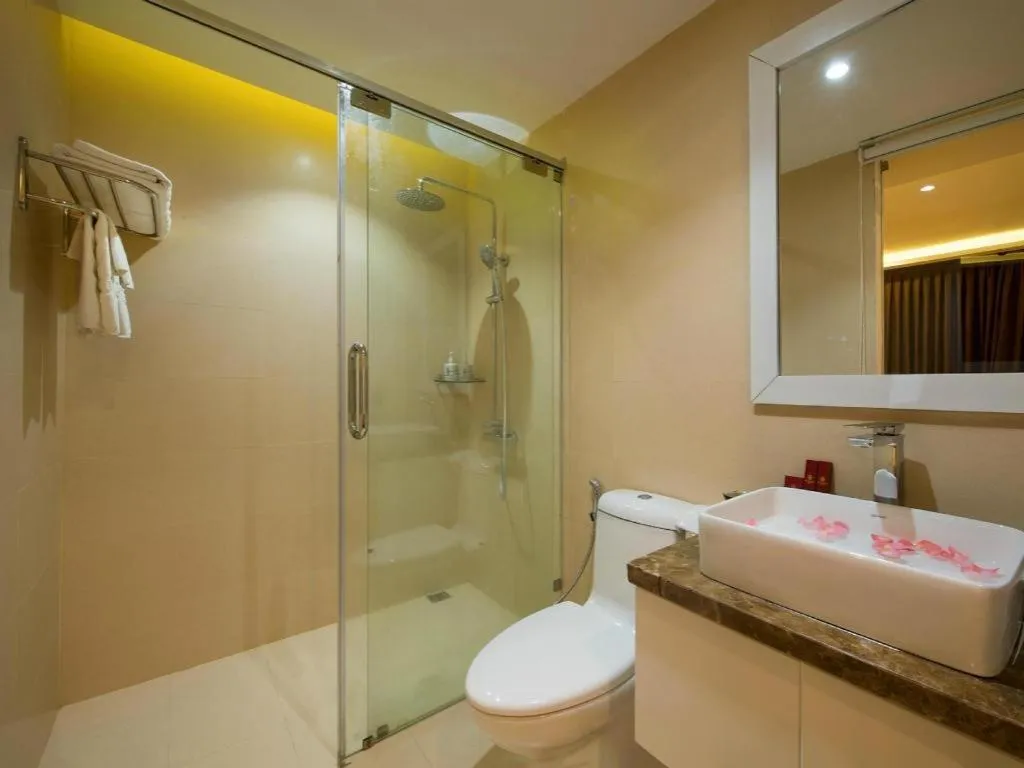 Vinh Hung 2 City Hotel