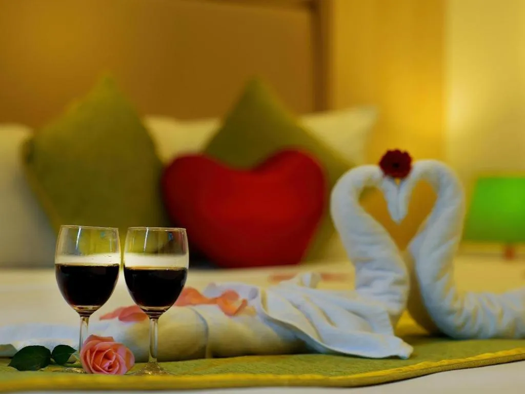 Vinh Hung 2 City Hotel