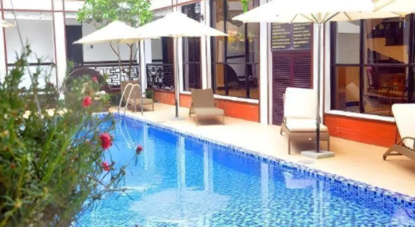 Vinh Hung 2 City Hotel