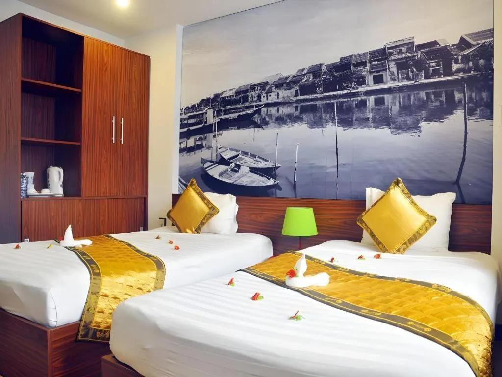 Bed in Vinh Hung 2 City Hotel