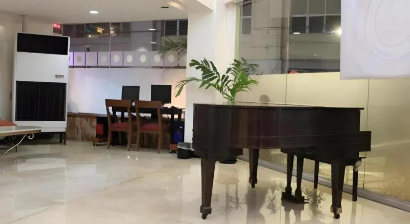 Las Palmas Hotel de Manila