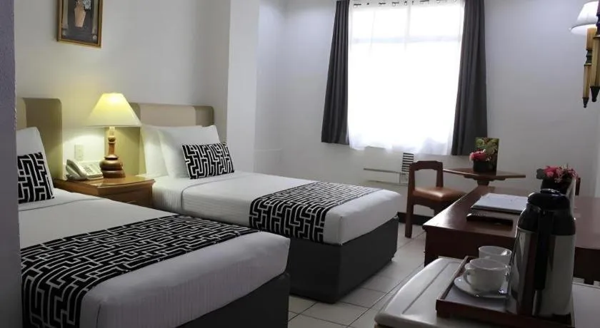 Bed in Las Palmas Hotel de Manila